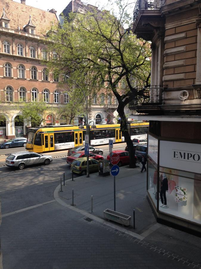 Hello Hostel Budapest Luaran gambar